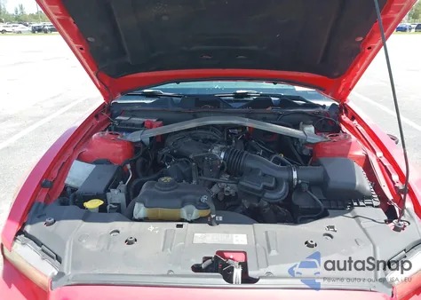 2013 Ford Mustang V6 from USA, damaged, VIN 1ZVBP8EM3D5224738